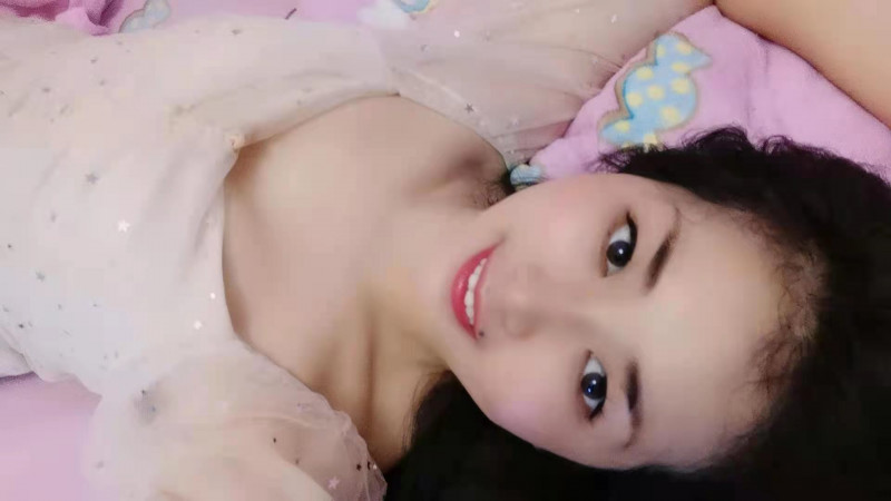 又纯又欲的大波琪琪